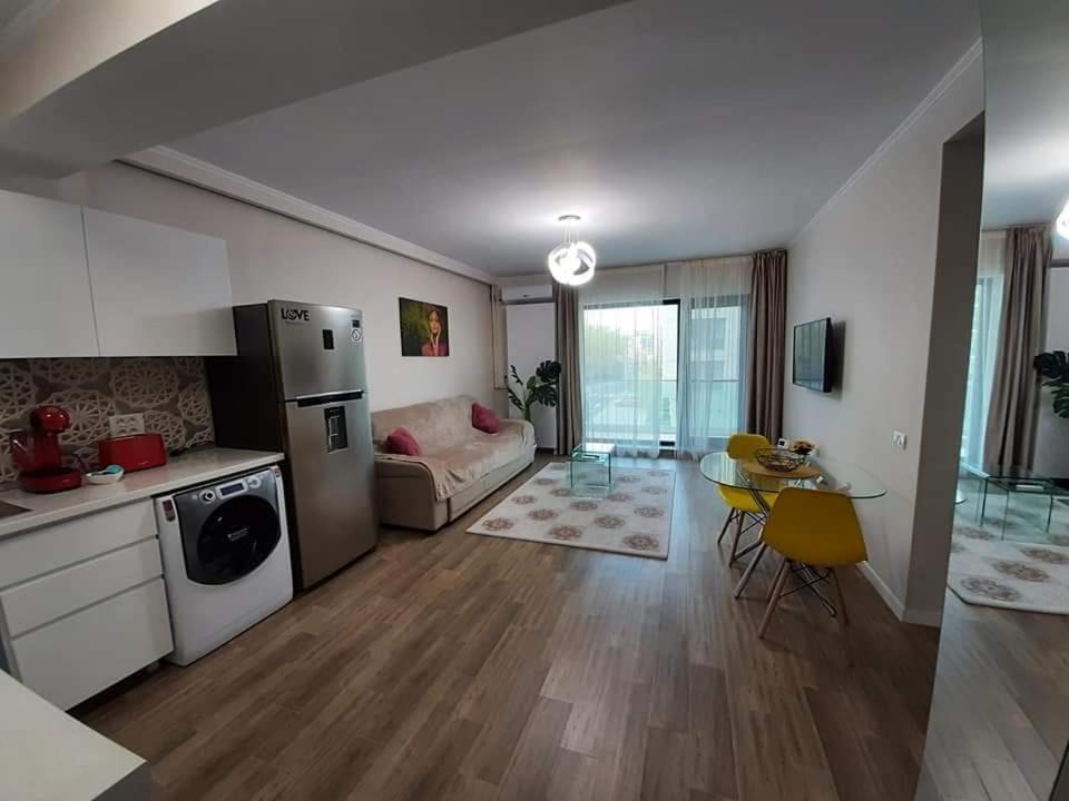 Serrenity Aparthotel Sea View Luxury Tower Năvodari Exterior foto