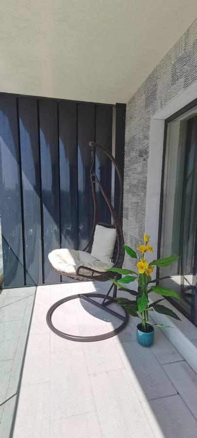 Serrenity Aparthotel Sea View Luxury Tower Năvodari Exterior foto